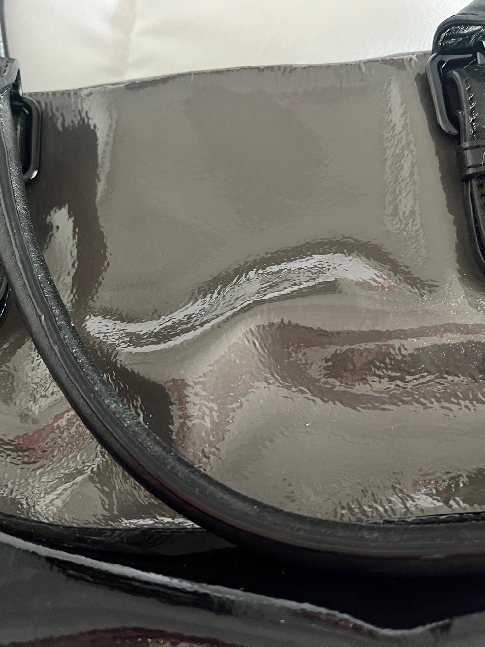 kate spade Two-Tone Patent Tote in Black and Gray - Picture 3 of 8